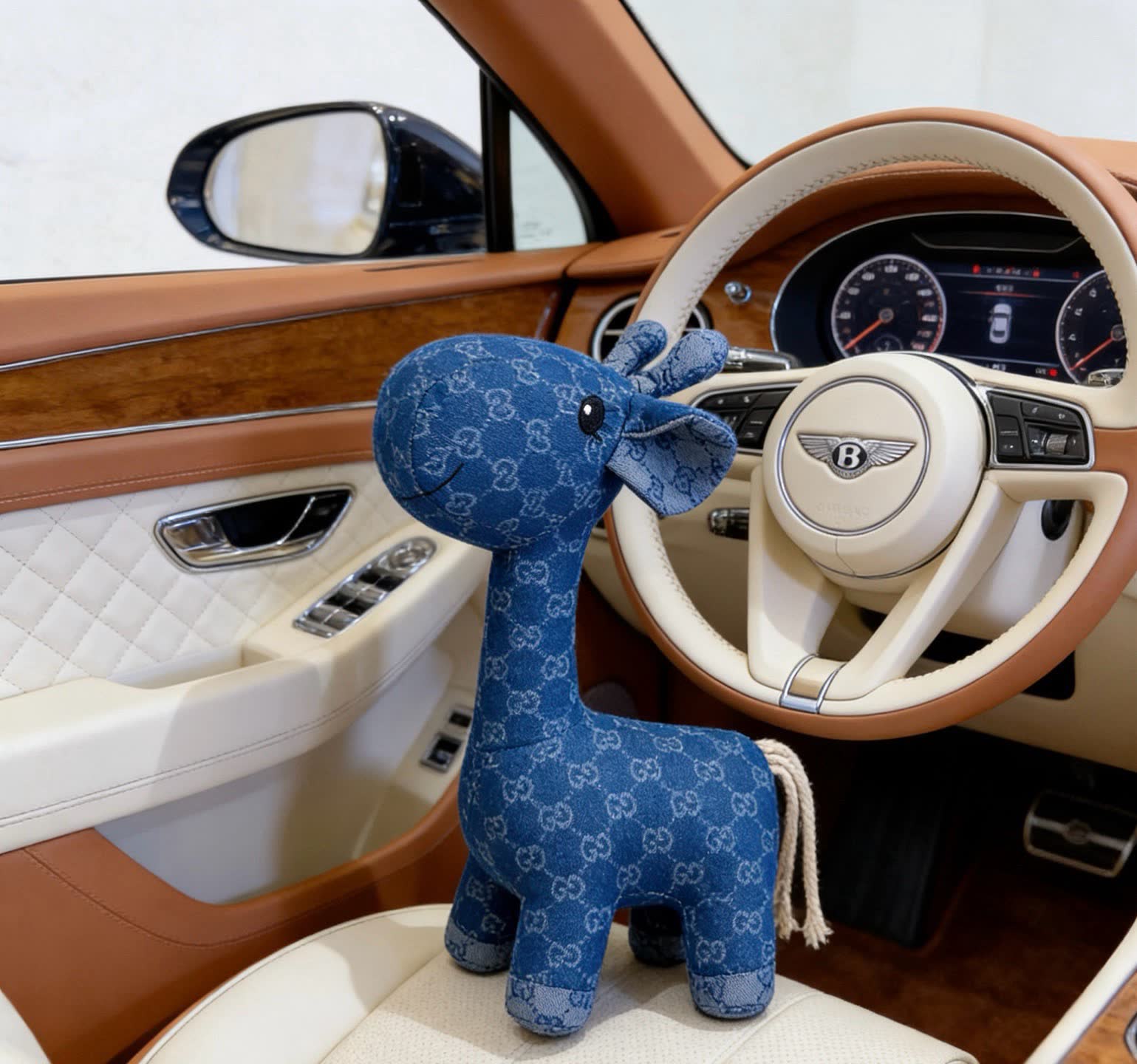 Gucci Giraffe Toy Gucci Giraffe Toy